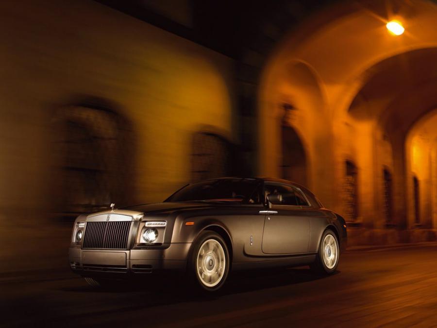  Rolls-Royce Phantom Coupe 2008 года  (фото 116 из 134)
